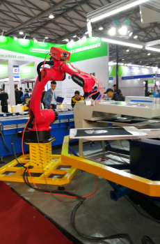 Cloth Pickup Robot